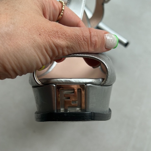 Fendi Sandals - Picture 3 of 6